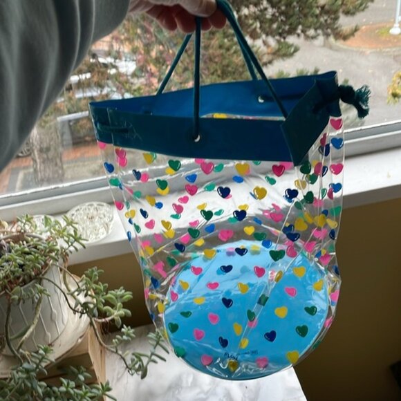 Vintage Heats round bottom 80s Bag - vinyl material tote bag by Flomo - Picture 10 of 11